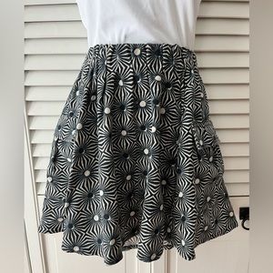 Free People Pattern Mini Skirt w/ Pockets size S/P (I’m a 6 and it fits perfect)